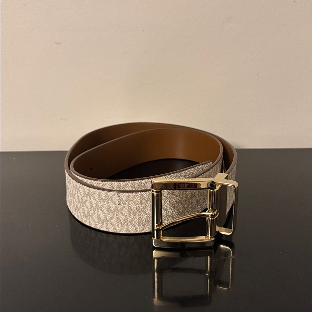 Michael‎ Kors Reversible Leather Belt - Picture 2 of 6